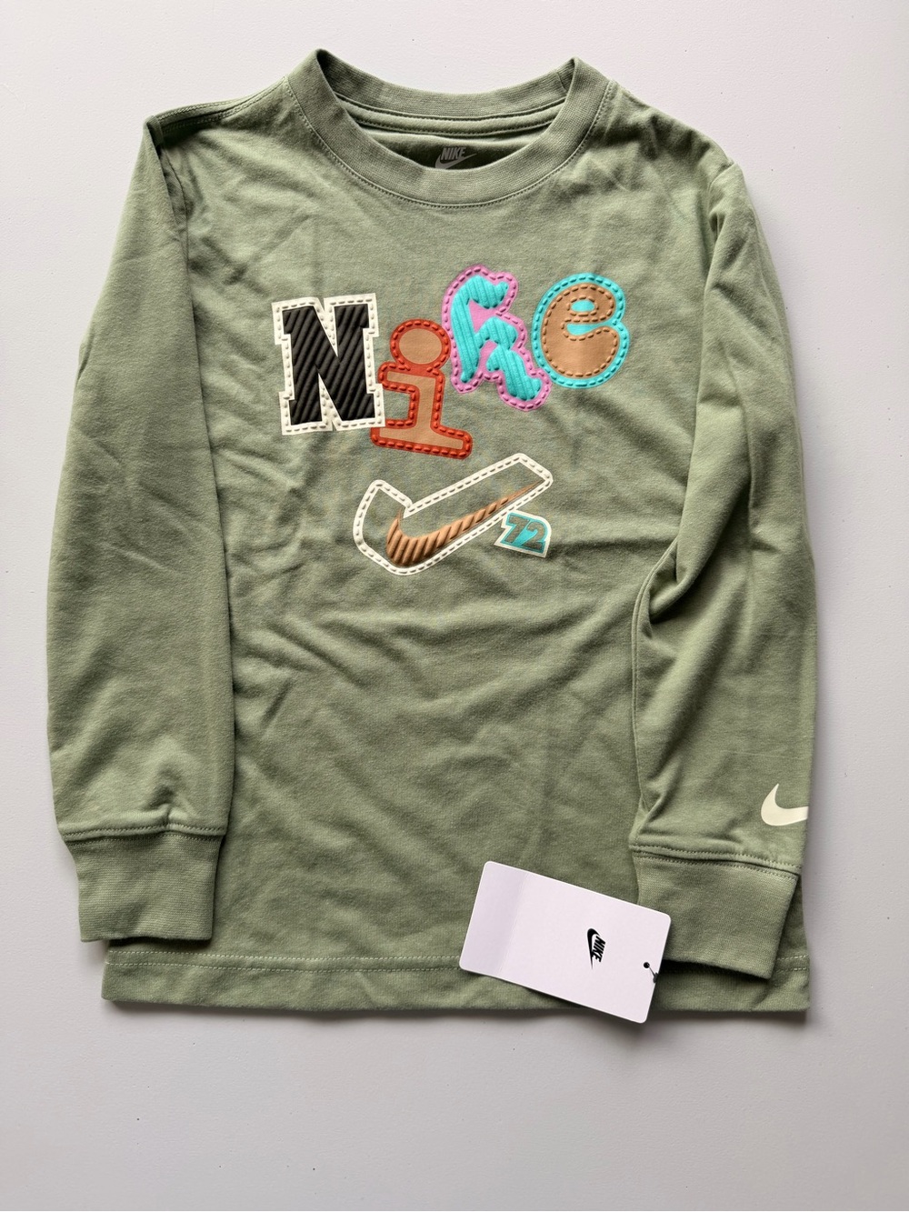Nike long sleeve olive green logo short